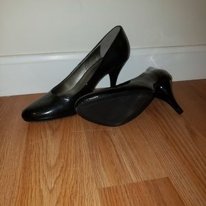 Black heels